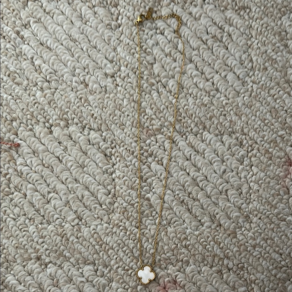 Elegant Gold and White Clover Necklace